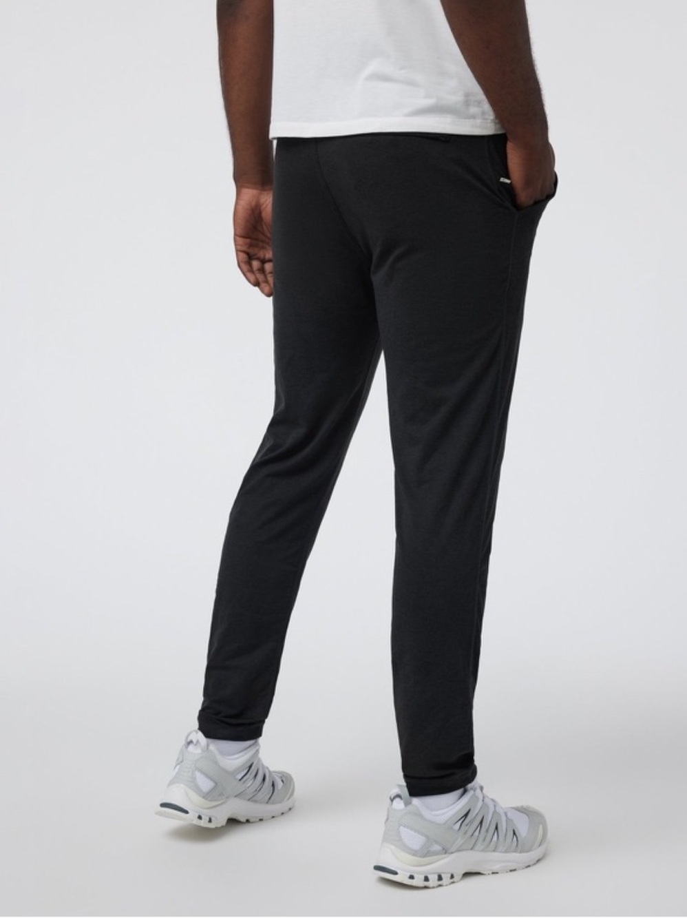 Vuori Ponto Performance Dreamknit Joggers L